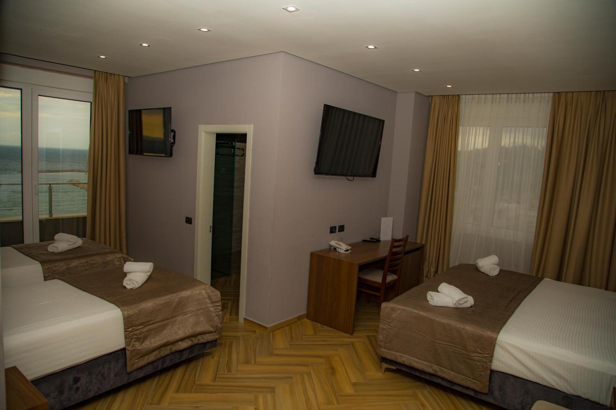Twin Towers Hotel City & Beach Resort Shëngjin Zewnętrze zdjęcie