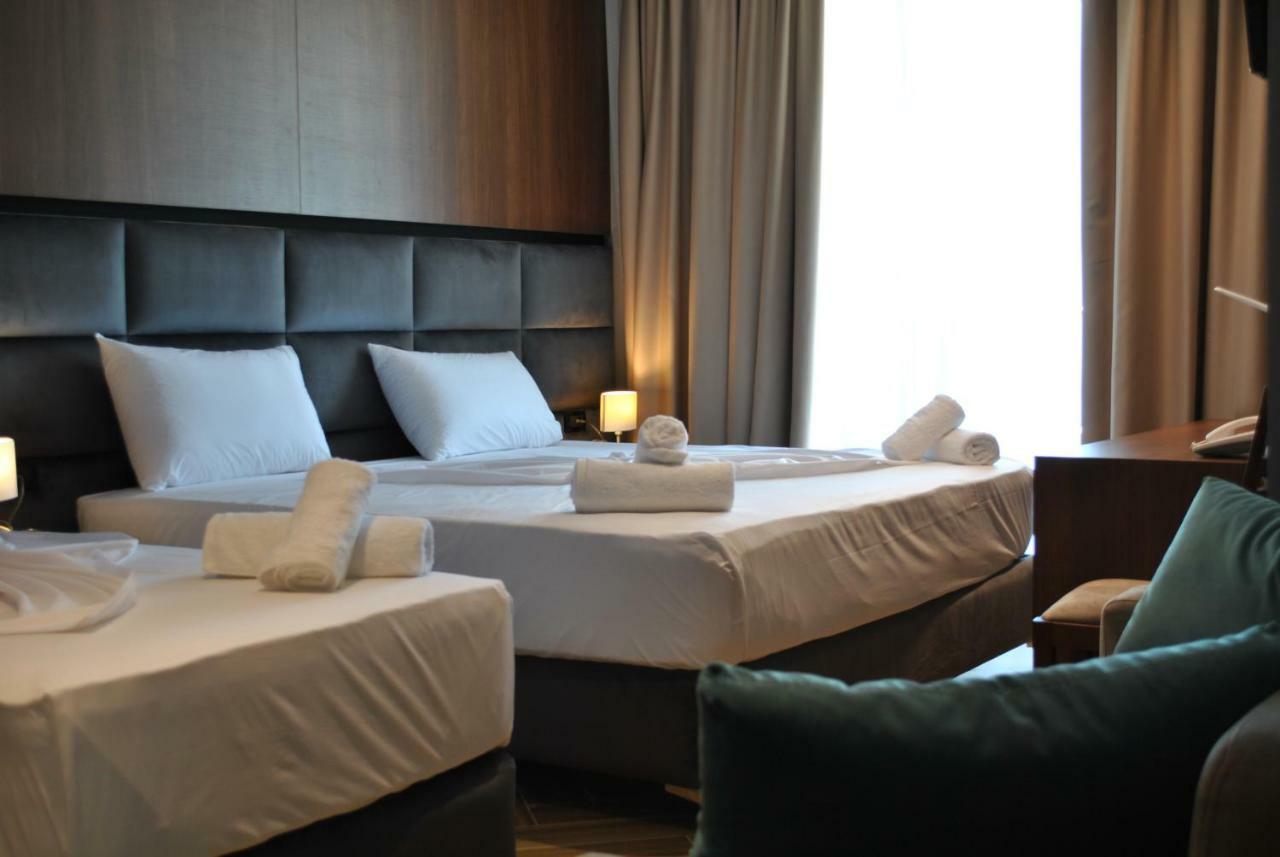 Twin Towers Hotel City & Beach Resort Shëngjin Zewnętrze zdjęcie