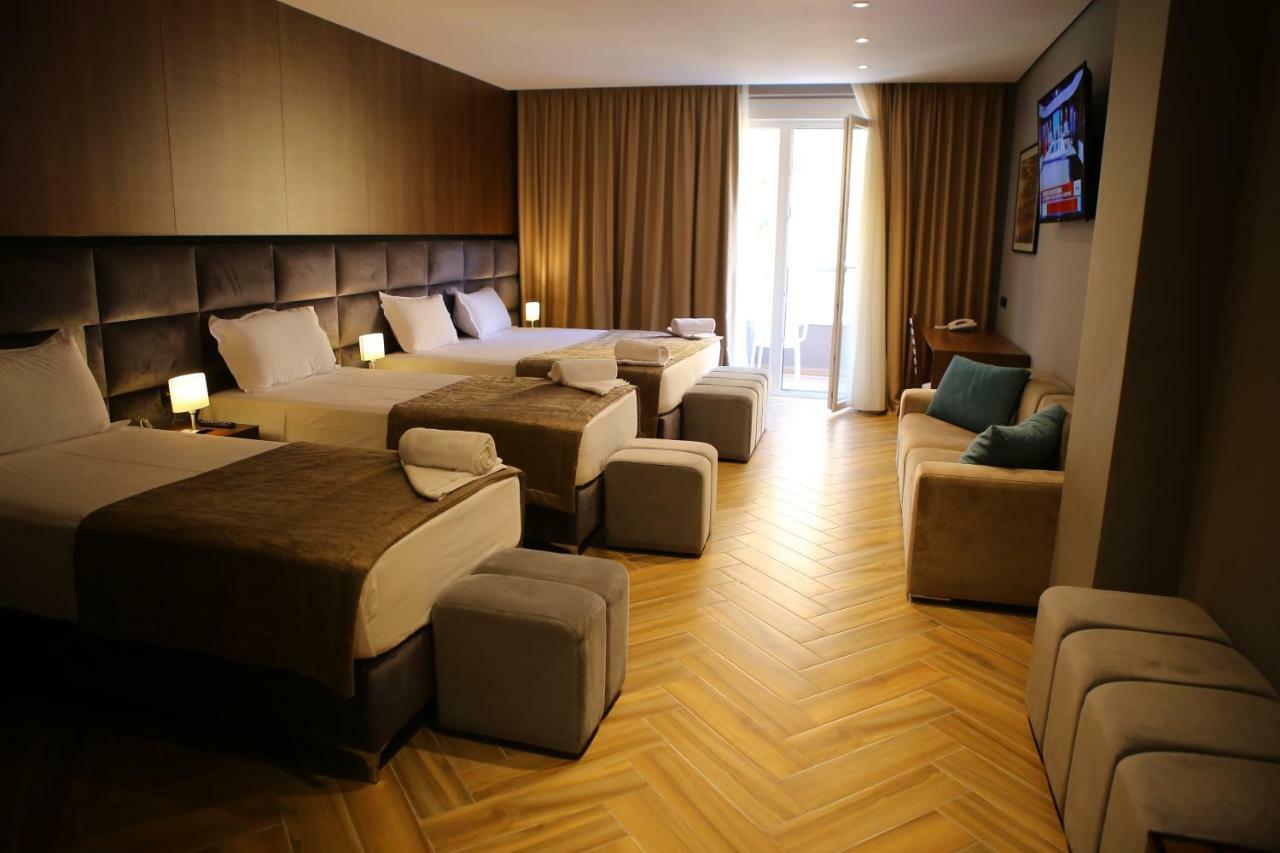 Twin Towers Hotel City & Beach Resort Shëngjin Zewnętrze zdjęcie