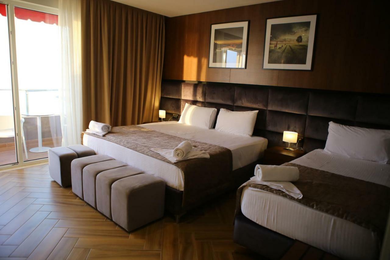 Twin Towers Hotel City & Beach Resort Shëngjin Zewnętrze zdjęcie